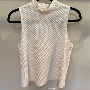 Elegant Sleeveless Textured Tank Top in Cream